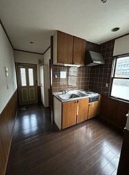 ウイング三軒茶屋 1階1Kのリビング/ダイニング