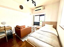 ダイナコートエスタディオレシェンテ 8 8階1Kのリビング/ダイニング