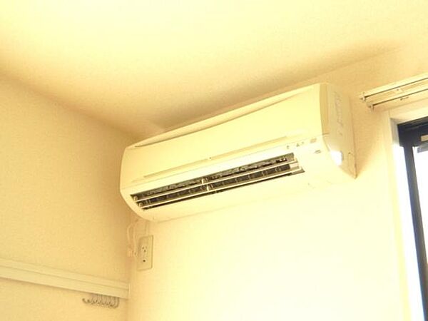 画像8:【エアコン】居室にはエアコンが1台設置されています♪