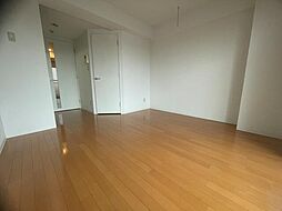 スパシエ国立矢川ステーションプラザ 10階ワンルームのリビング/ダイニング