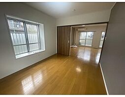 市ヶ谷加賀町アパートＨ棟 1階3LDKのリビング/ダイニング