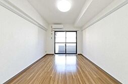 ライオンズステーションプラザ磯子 8階ワンルームのリビング/ダイニング