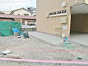 敷地内/建物