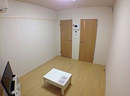 クレイノ西調布 1階1Kのリビング/ダイニング