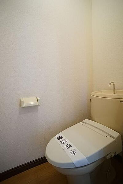 画像11:【トイレ】温水洗浄機付き便座設置いたしました♪