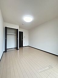 プライム・ヒルズ 1階1Kのリビング/ダイニング