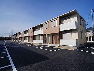 外観：積水ハウス施工の賃貸住宅「シャーメゾン♪」