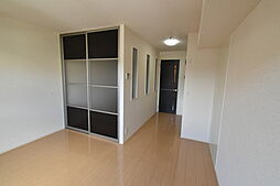 ジャルディネット 1階1LDKのリビング/ダイニング