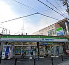 ファミリーマートひょうたん山北店 754m