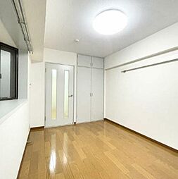 クレイン弥生 2階1Kのリビング/ダイニング