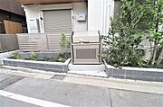 敷地内/建物