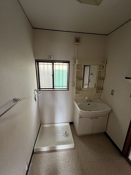 detached 東京都稲城市平尾２丁目31-7

地図を見る