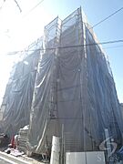 建築中