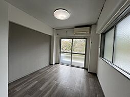 グリーンピア柿生 302 3階1Kのリビング/ダイニング