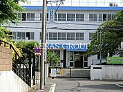 小金井市立東中学校 1032m