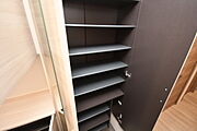 シューズボックス