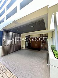 9 / 32