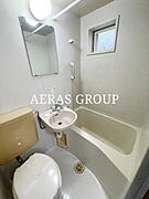 バス