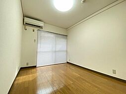 まるみ煉瓦館 1階ワンルームのリビング/ダイニング