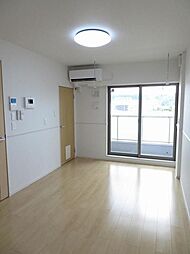 フルール 2階1Kのリビング/ダイニング