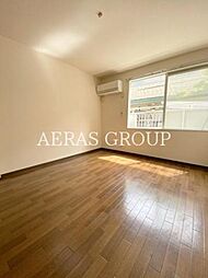 サンライズ・シックス 1階1Kのリビング/ダイニング