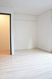 スマイル東三国ヶ丘 2階1Kのリビング/ダイニング