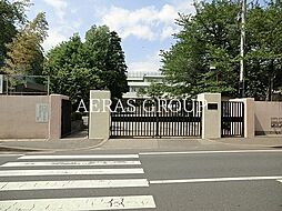 [周辺] 松戸市立第一中学校 1611m
