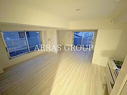 プレール・ドゥーク新宿West 4階1LDKのリビング/ダイニング