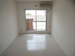 プランドールヤマダ 3階3DKのリビング/ダイニング