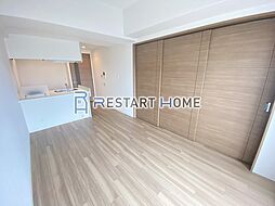 プレサンス三宮東フィール 13階1DKのリビング/ダイニング