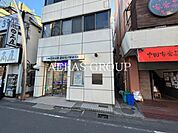 川崎信用金庫読売ランド駅前支店 584m