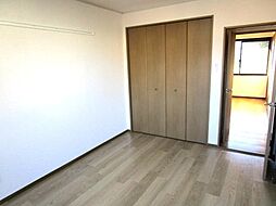 JR中央線 吉祥寺駅 バス12分 北野小東下車 徒歩7分の賃貸アパート 2階2DKのリビング/ダイニング