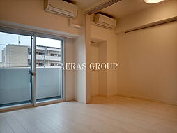 ミュージシャンズヴィラ幡ヶ谷 703 7階2Kのリビング/ダイニング