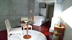 アーデン芝公園 907 9階ワンルームのリビング/ダイニング