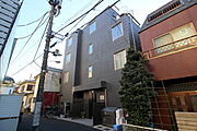 千代田線 代々木公園駅、小田急線 代々木八幡駅徒歩10分♪