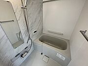 ※写真は別のお部屋のものになります。