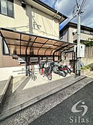 敷地内/建物