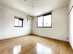 エトワールＣ 301 3階1Kのリビング/ダイニング