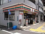 セブンイレブン台東入谷1丁目店 736m