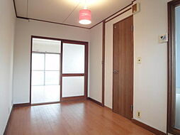 グリーンハウス 2階1DKのリビング/ダイニング