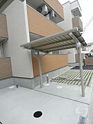 敷地内/建物