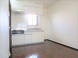 レジデンス　イン　ZAMA 3階2DKのリビング/ダイニング