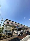 セブンイレブン東大阪西堤本通西1丁目店 686m