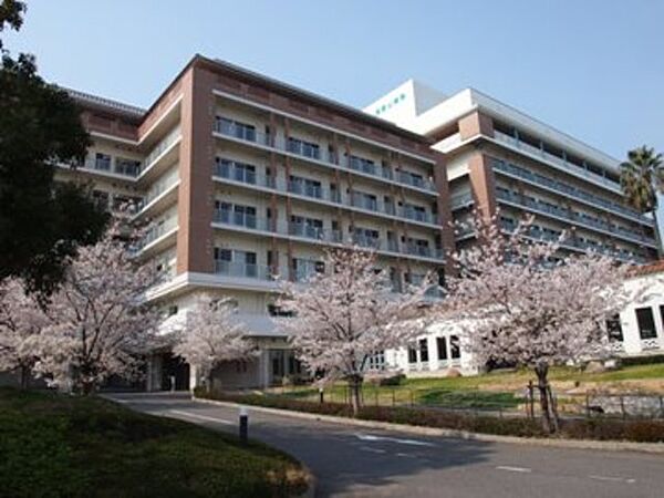 画像29:公益財団法人浅香山病院 410m