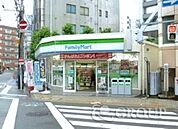 ファミリーマートMG溝口六丁目店 353m