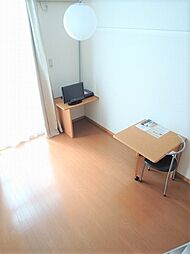 レオパレス165 1階1Kのリビング/ダイニング