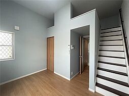 ブルーバレー 103 1階1Kのリビング/ダイニング