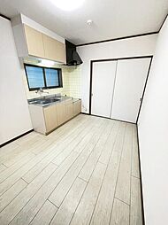 オリーブハウスII 1階2DKのリビング/ダイニング