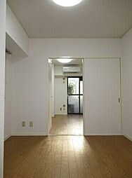 ライオンズマンション田園調布第2 1階1DKのリビング/ダイニング