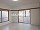 リビング...